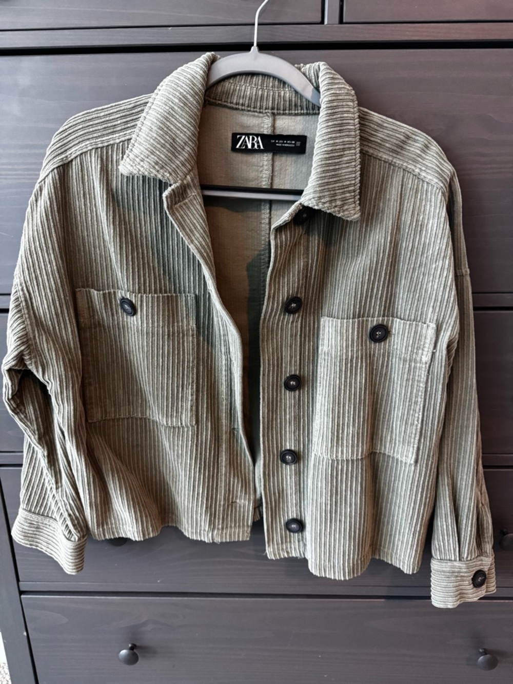 ZARA Olive Green Corduroy Cropped Button-Front Shacket Size M